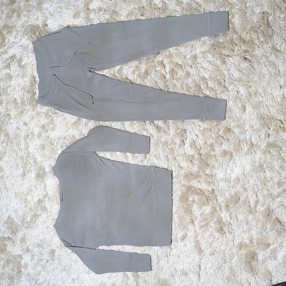 Nasty Gal Weekend Loading Knit Sweater and Joggers Gray Lounge Set 4 - Picture 6 of 14